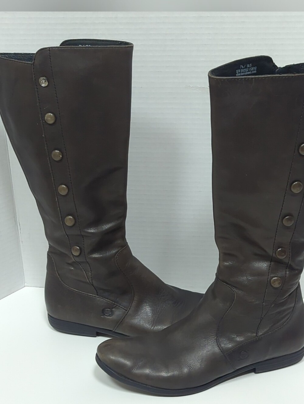 Born Sage Women Brown Leather Knee High Riding Boots Sz 7.5M Zip Plaid Lined